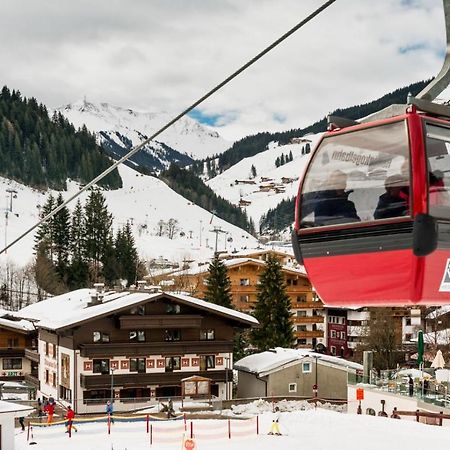 Hotel Pinzgauerhof Ski & Bike - Inclusive Evening Dinner Saalbach-Hinterglemm Exterior foto