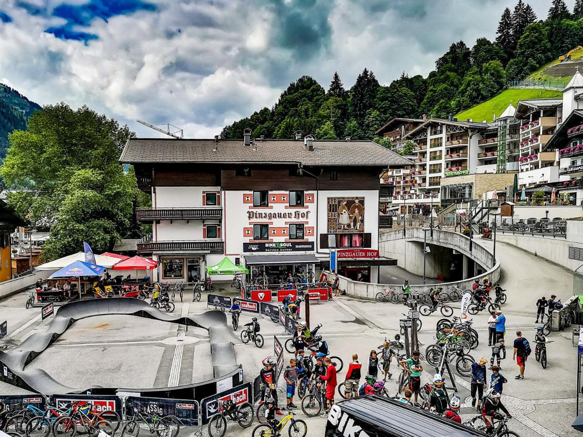 Hotel Pinzgauerhof Ski & Bike - Inclusive Evening Dinner Saalbach-Hinterglemm Exterior foto