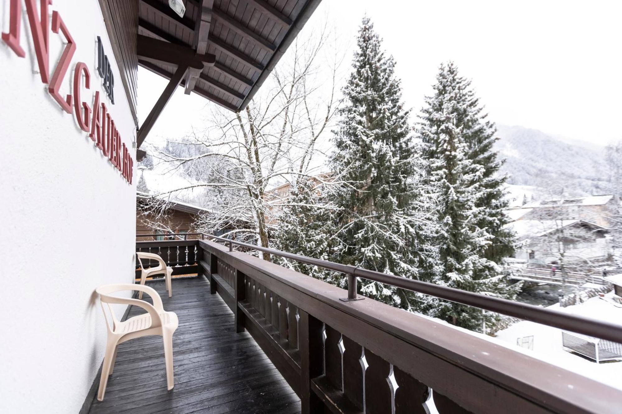 Hotel Pinzgauerhof - Inclusive Evening Dinner Saalbach-Hinterglemm Exterior foto